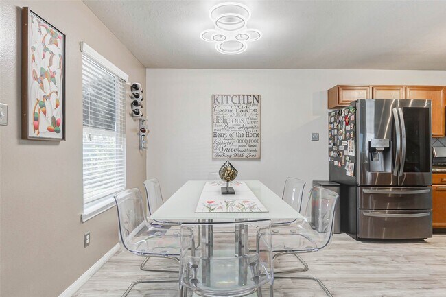 Building Photo - 19110 Canaras Ct