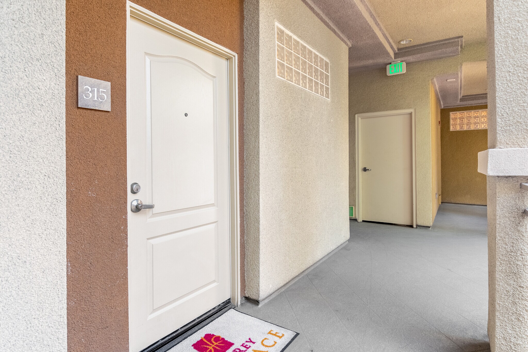 Building Photo - 4060 Glencoe Ave