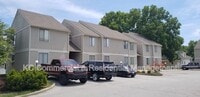 Building Photo - 209 W Main St