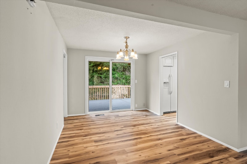 Building Photo - 10914 93rd Ave SW