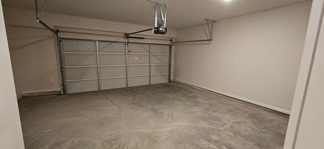 Building Photo - 1240 Ainsworth Alley