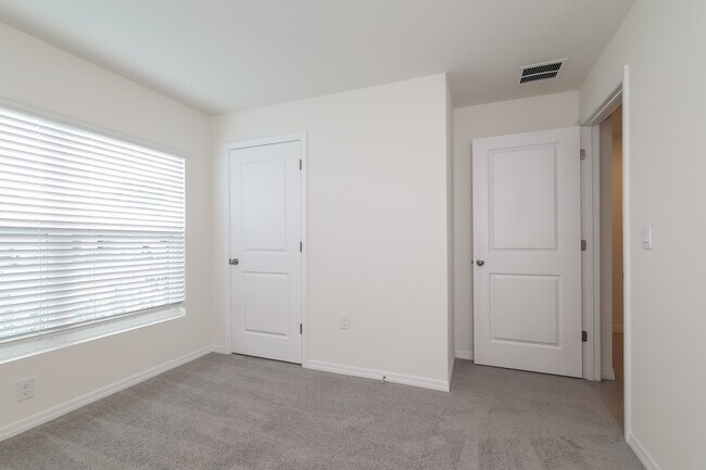 Building Photo - 8578 Triumph Cir