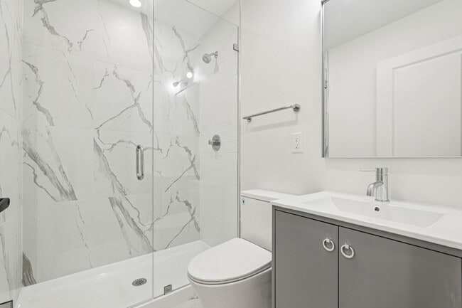 Building Photo - 1 Mallory Ave