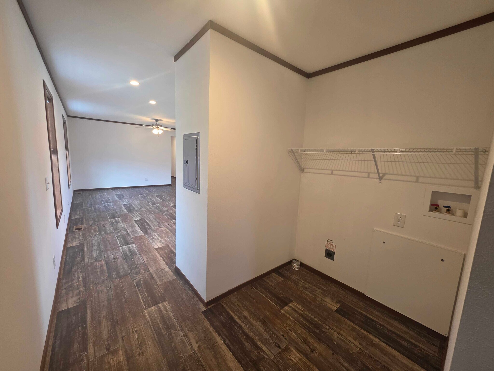 Building Photo - 73 Meggan Dr