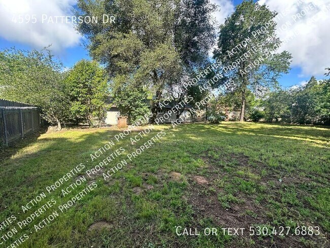 Building Photo - 4595 Patterson Dr