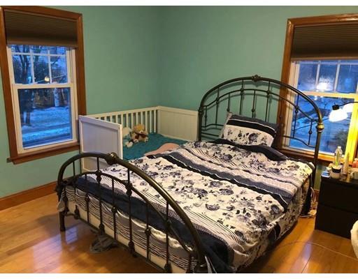 Building Photo - 298 Langley Rd