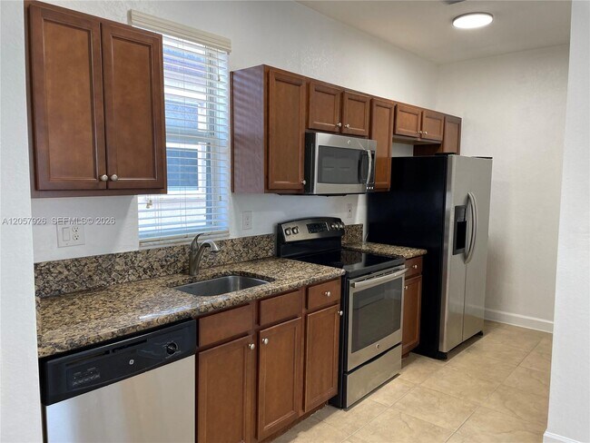 Building Photo - 9341 SW 170th Passage