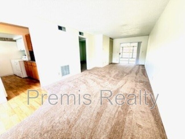 Building Photo - 24862 US Hwy 19 N