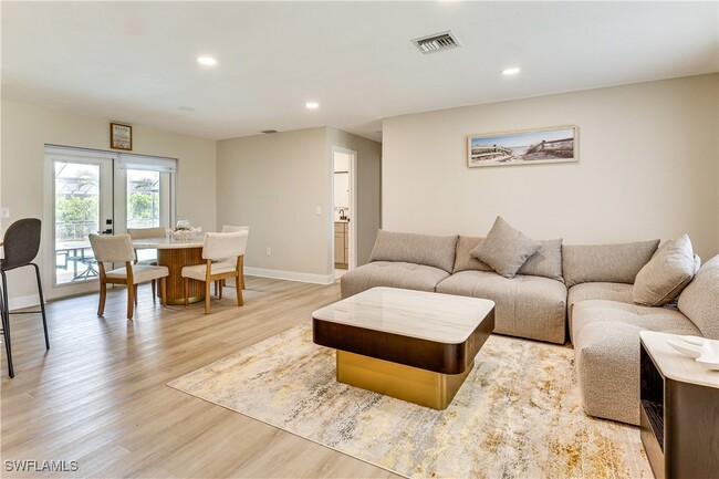 Building Photo - 6030 Perthshire Ln