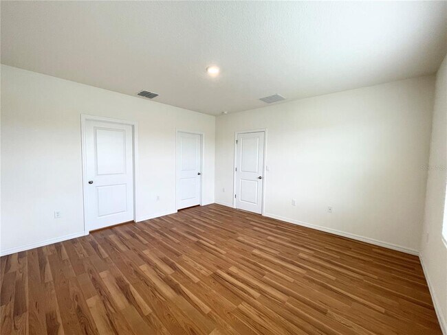 Building Photo - 35759 Sunflower Hl Dr