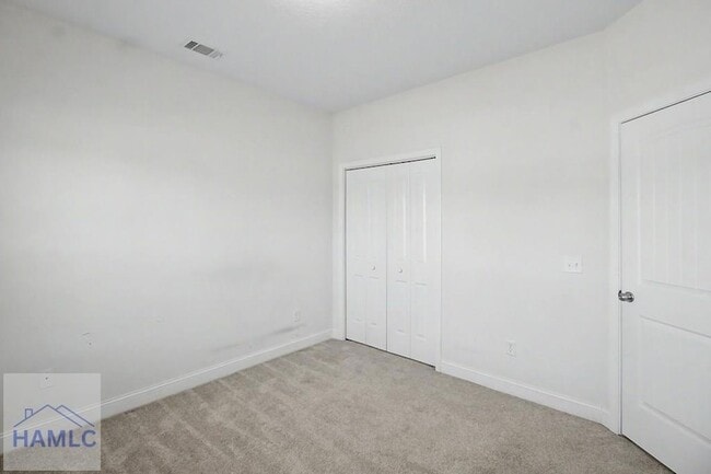Building Photo - 364 Abode Ave