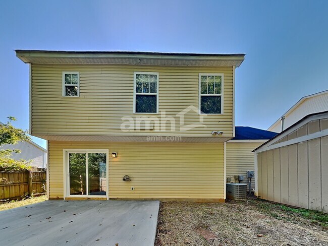 Building Photo - 190 English Hills Dr
