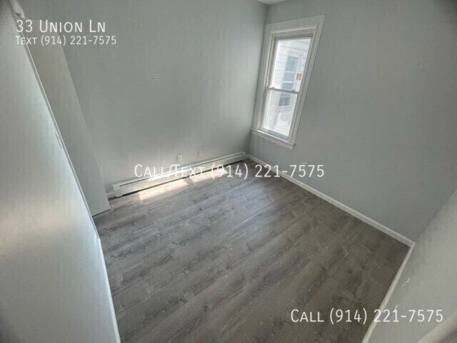 Building Photo - 33 Union Ln