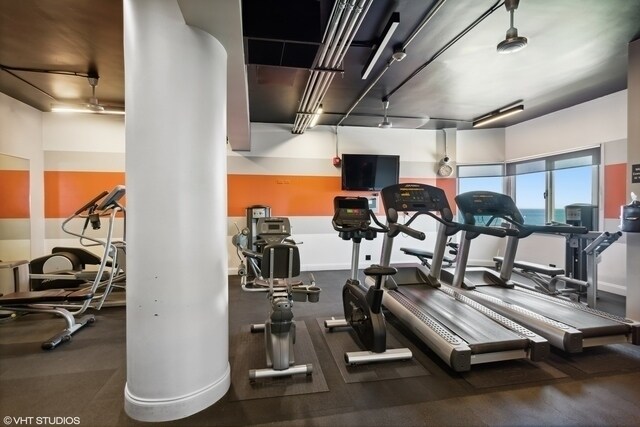 Building Photo - 4170 N Marine Dr