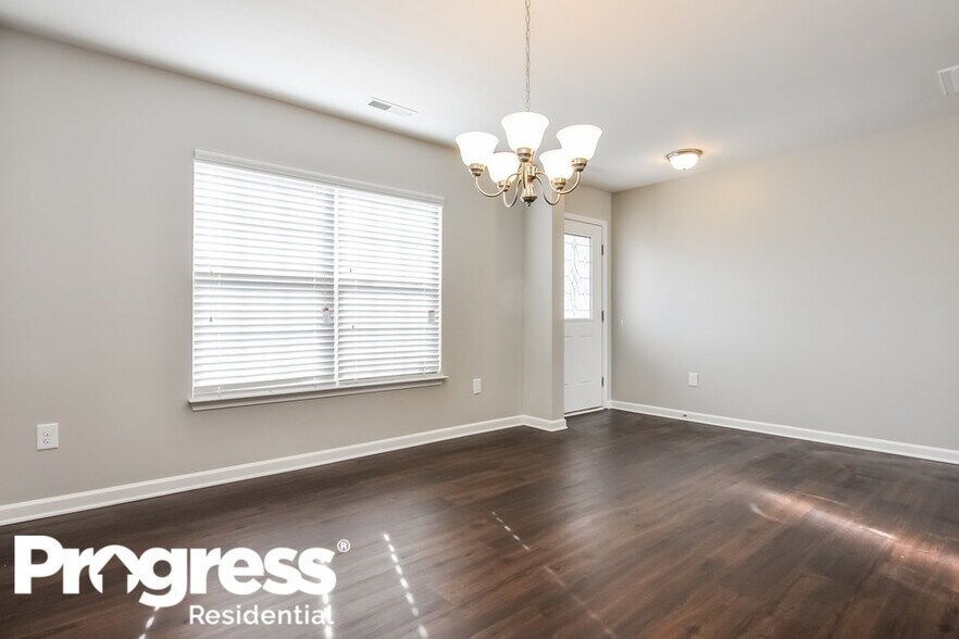 Building Photo - 5004 Bee Balm Ct