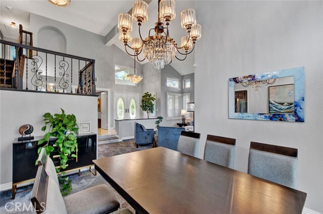 Building Photo - 7246 E La Cumbre Dr
