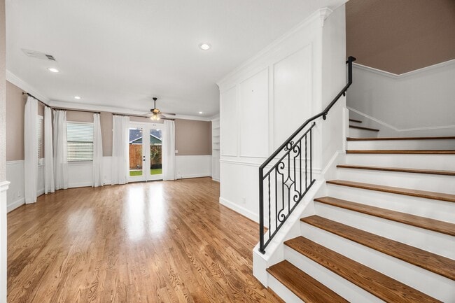 Building Photo - 5907 Kiam St