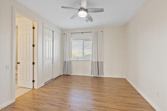 Building Photo - 7381 Summer Duck Way