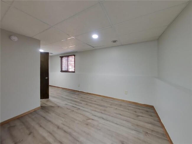 Building Photo - 6300 74th Ave N