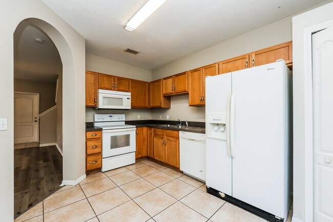 Building Photo - 12626 Adventure Dr