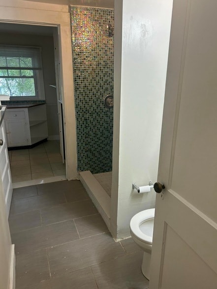 Building Photo - 431 S M St