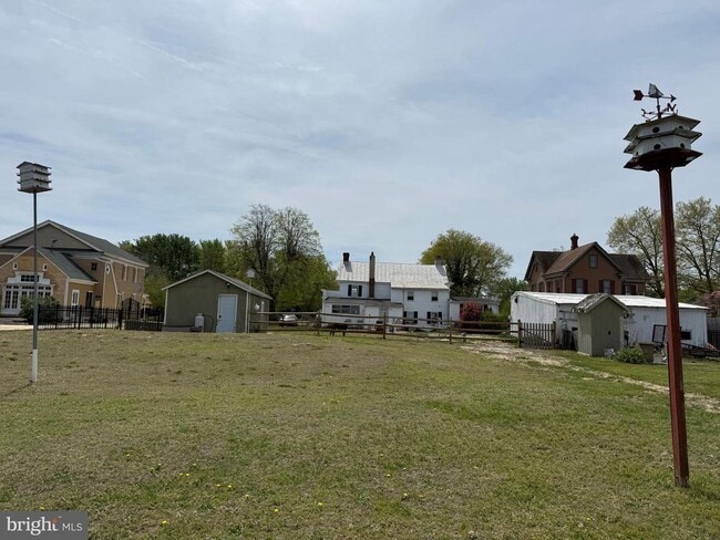 Building Photo - 303 Baptist Rd