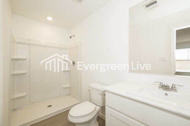 Building Photo - 12532 Huntington Rdg Wy