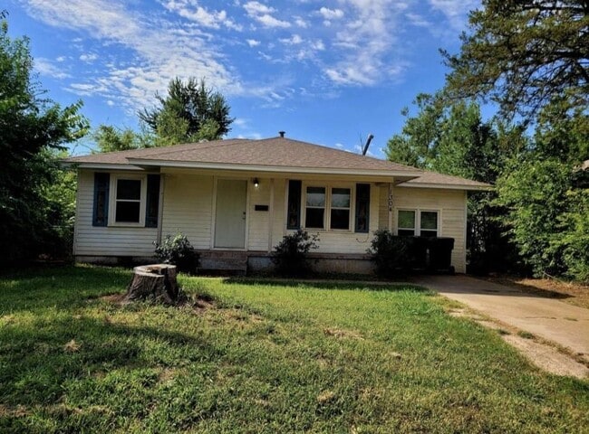 Primary Photo - 1304 NW 98th St