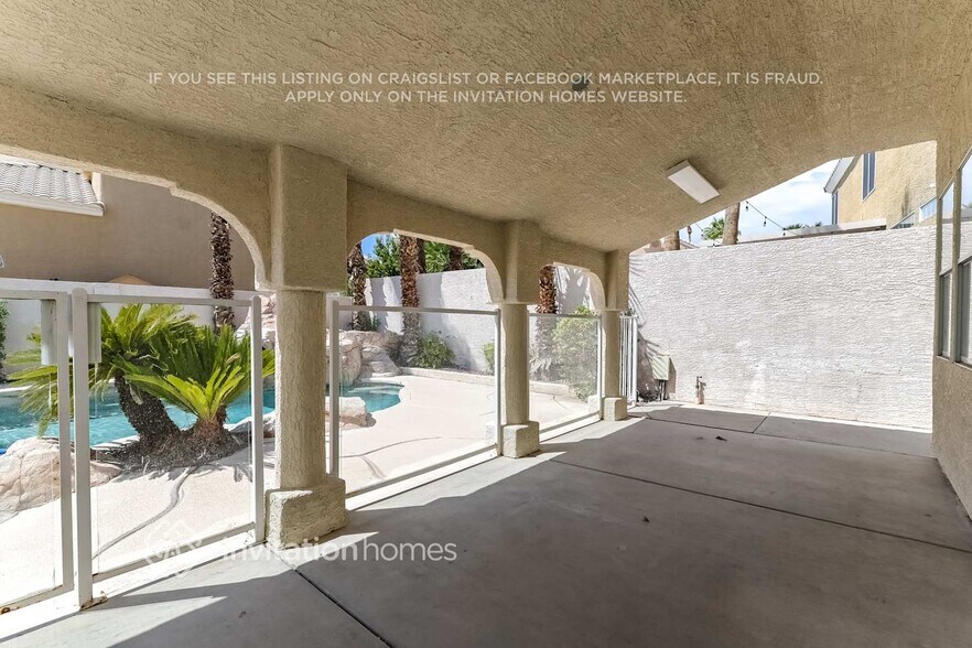 Building Photo - 1321 Sun Copper Dr