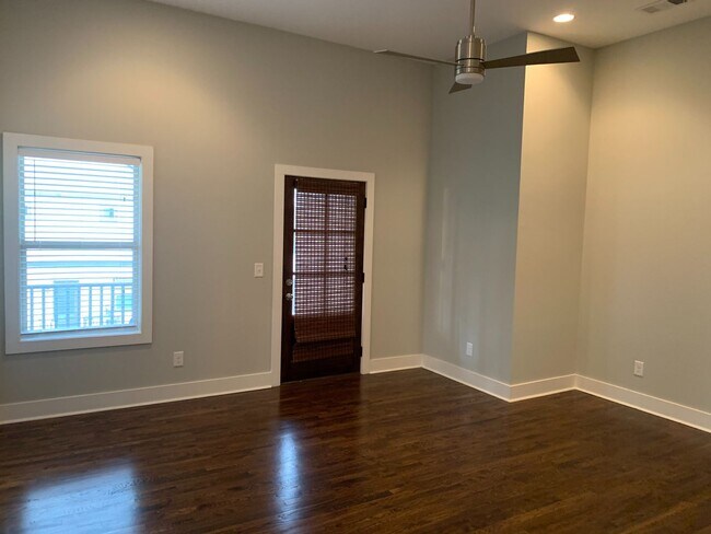 Building Photo - East Nashville 3 Bedroom Home