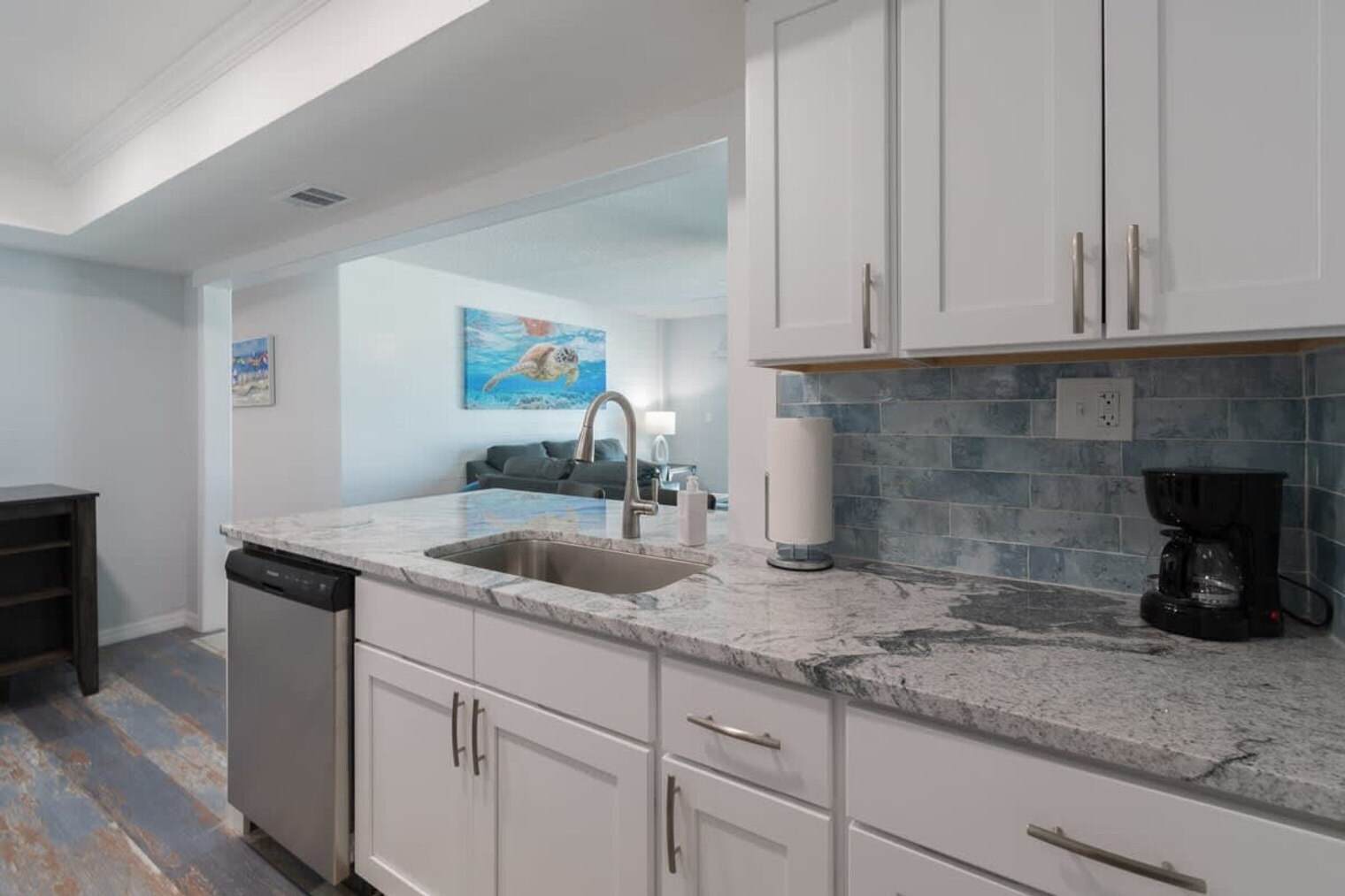 Building Photo - 205 Jimmy Buffett Mem Hwy