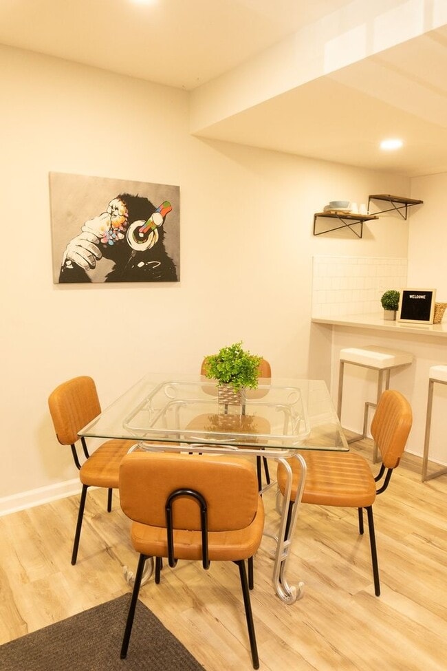 Building Photo - 3537 Fairburn Pl NW