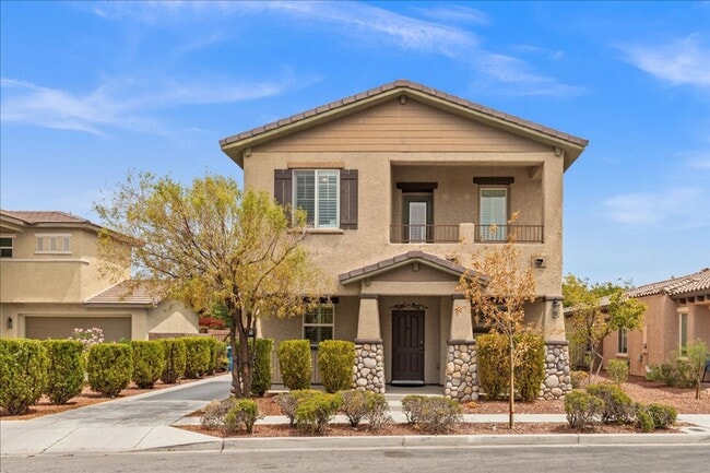Building Photo - 3 Bd with Entertainer's Kitchen and Open C...
