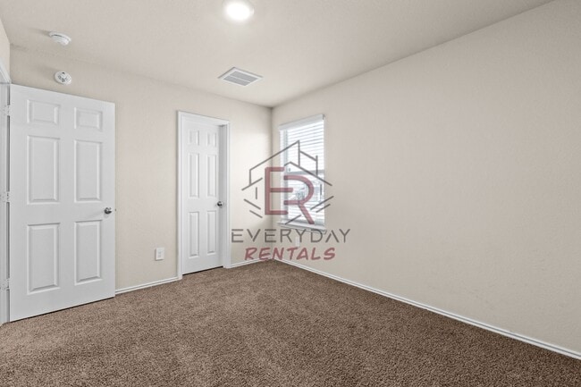 Building Photo - 2610 Wigeon Wy