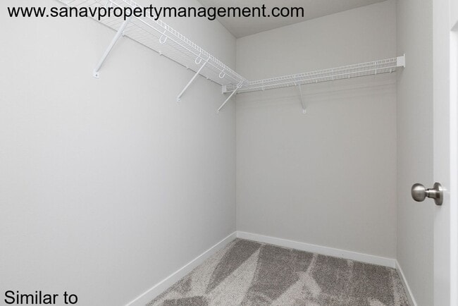 Building Photo - Modern 2-Story Home in Waukee School District