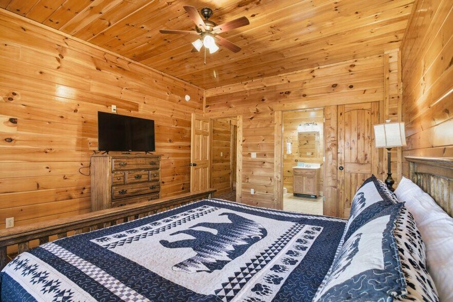 Building Photo - 1115 Towering Oaks Dr