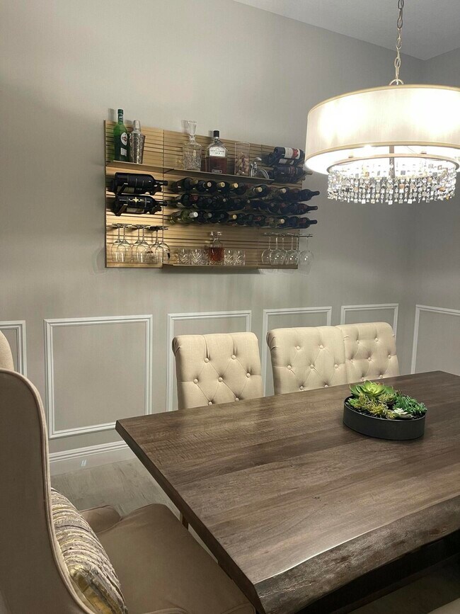 Building Photo - 3155 SW 78th Ave