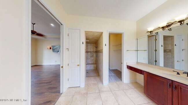 Building Photo - 5329 Clapboard Creek Dr
