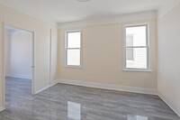 Building Photo - 119 Audubon Ave