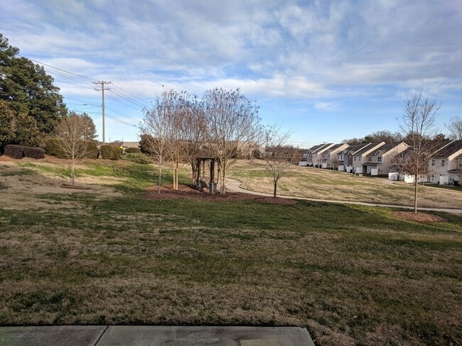 Building Photo - Steele Creek area townhome