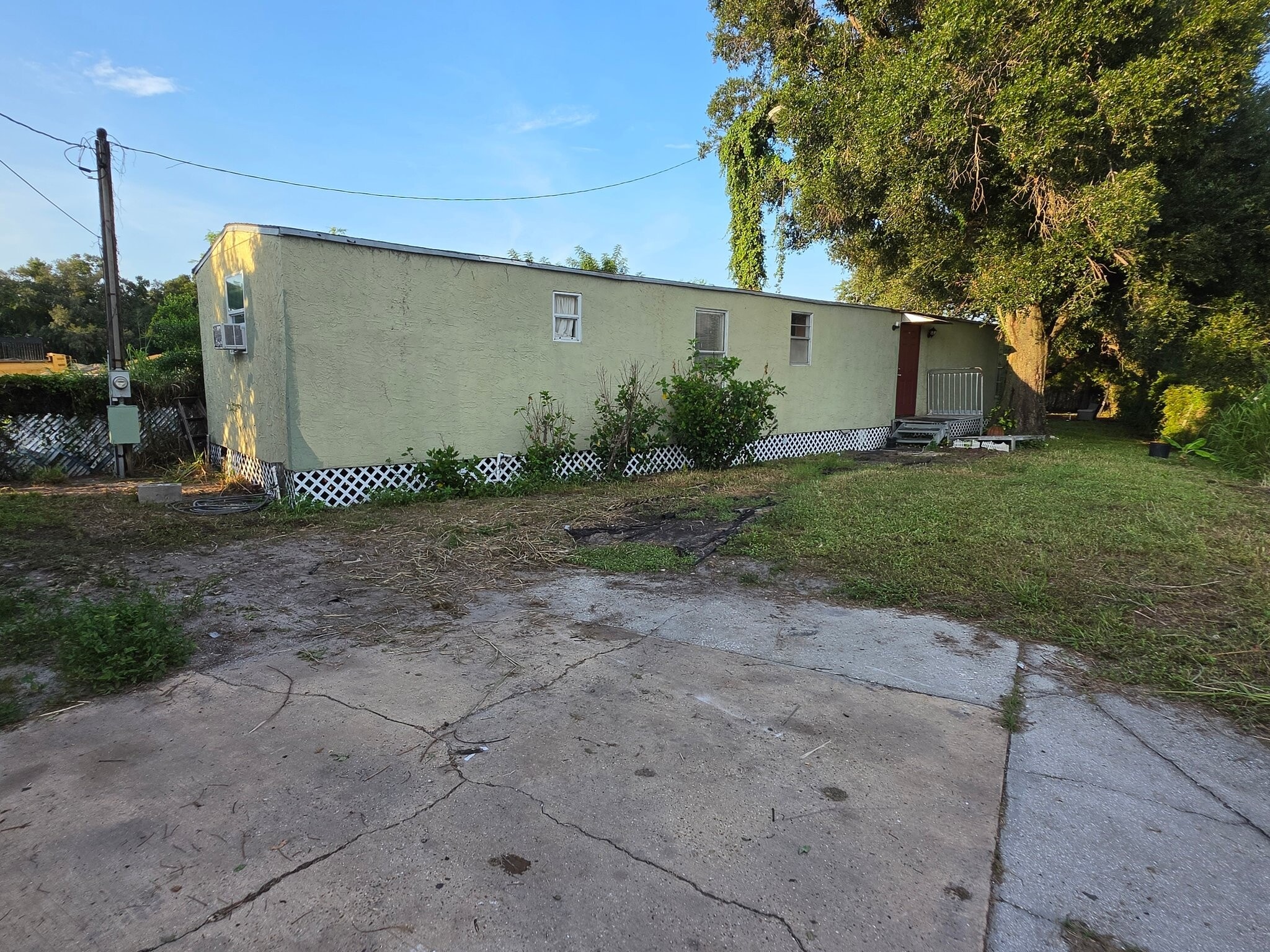 Building Photo - 8010 E Broadway Ave