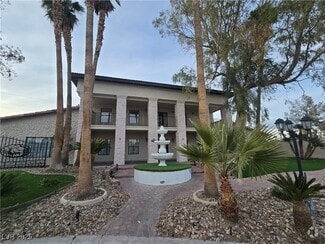 Building Photo - 2575 S Tenaya Way