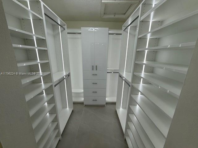 Building Photo - 14404 SW 142nd Ct