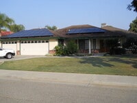 Building Photo - Beautiful Home in Wasco with Solar!!