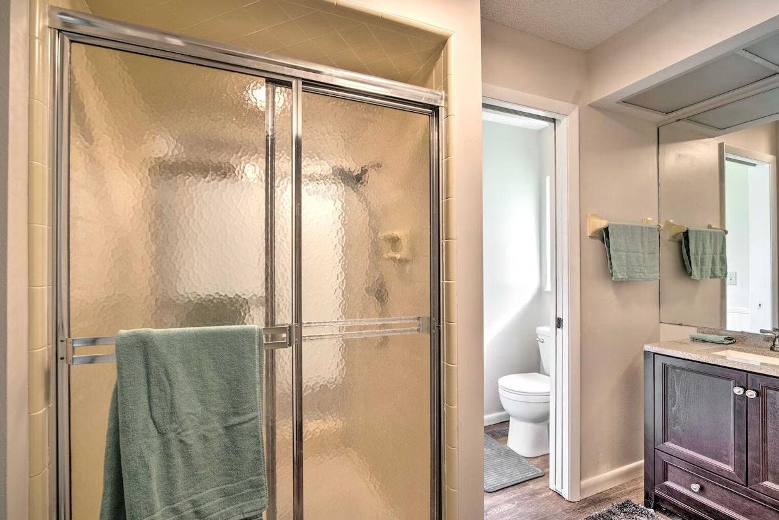 Building Photo - 6 Shumard Ct N