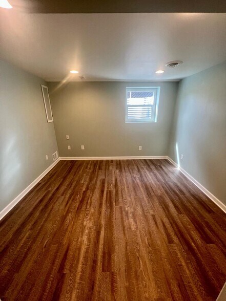 Bedroom 2 - 428 Pacific Ter