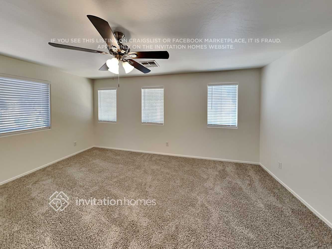 Building Photo - 10049 E Impala Ave