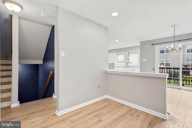 Building Photo - 645 Muhlenberg Dr