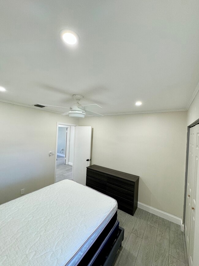 Building Photo - 1523 Gallinule Dr