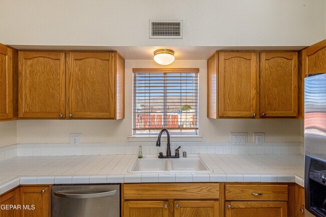 Building Photo - 4628 King Arthur Ct